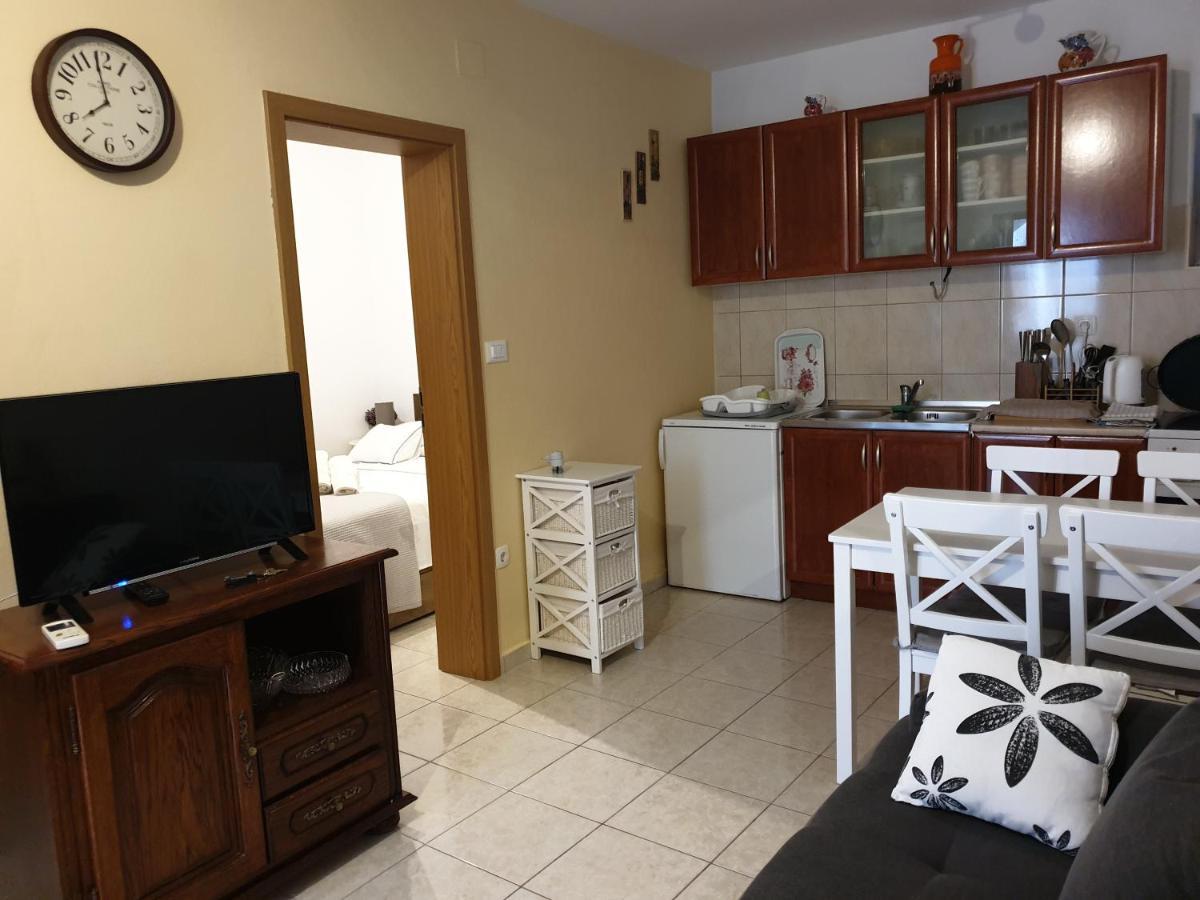 Lemon Tree Hotel Seget Donji ภายนอก รูปภาพ