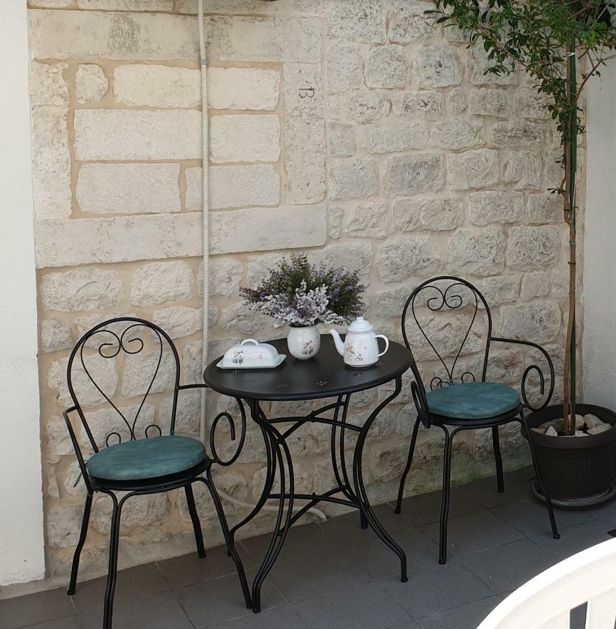 Lemon Tree Hotel Seget Donji ภายนอก รูปภาพ